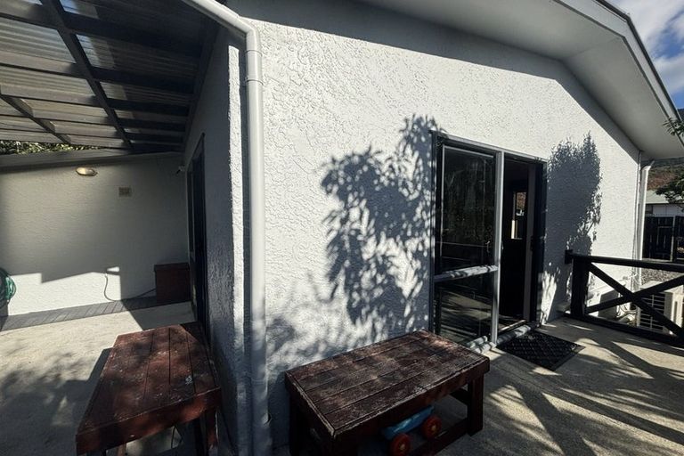 Photo of property in 3a Buller Street, Picton, 7220