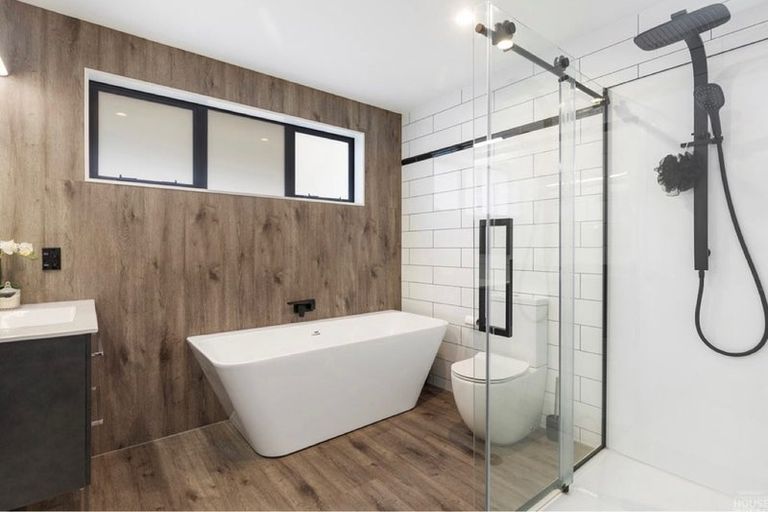 Photo of property in 54 Horoeka Street, Stokes Valley, Lower Hutt, 5019