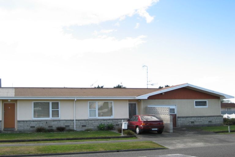 Photo of property in 2 Clarence Cox Crescent, Pirimai, Napier, 4112