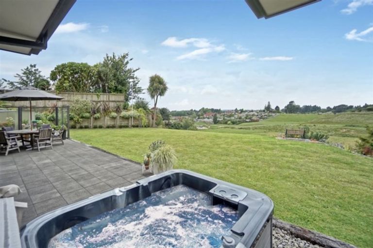 Photo of property in 43 Norm Freeman Drive, Te Puke, 3119