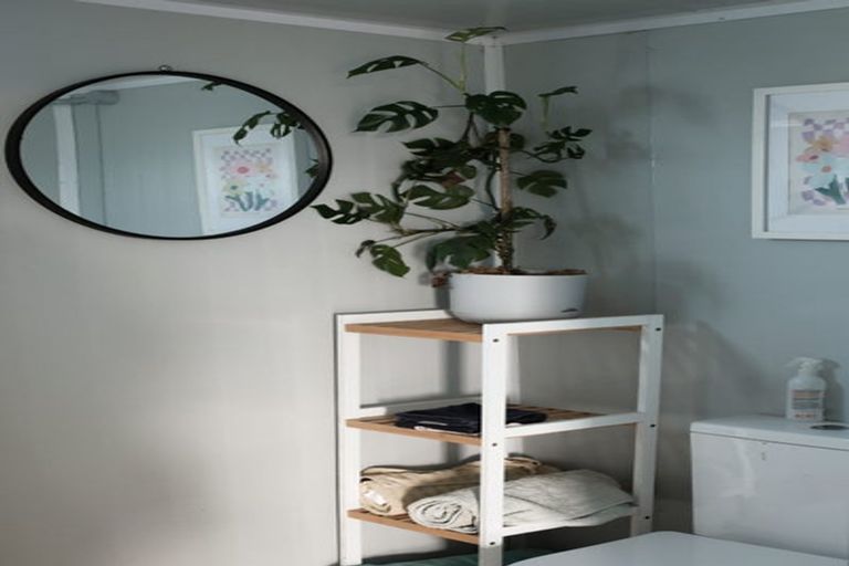 Photo of property in 730a Junction Road, Burgess Park, New Plymouth, 4371