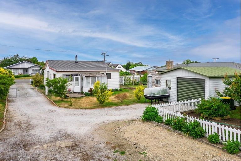 Photo of property in 13 Grace Street, Waimate, 7924