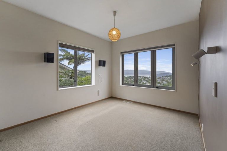 Photo of property in 54 Baroda Street, Khandallah, Wellington, 6035