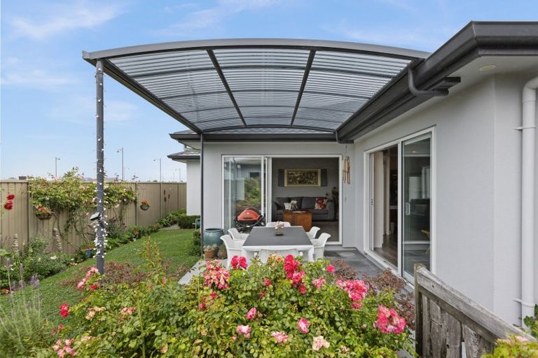 Photo of property in 10 Pelorus Avenue, Poraiti, Napier, 4112