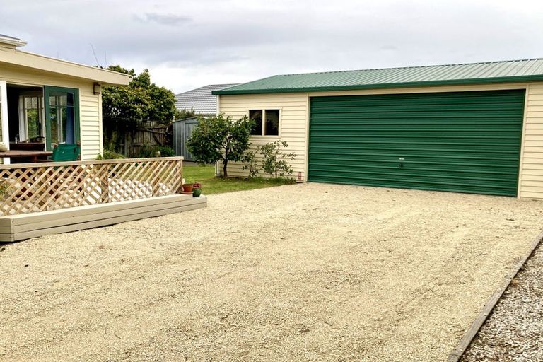 Photo of property in 100 Richardson Terrace, Woolston, Christchurch, 8023