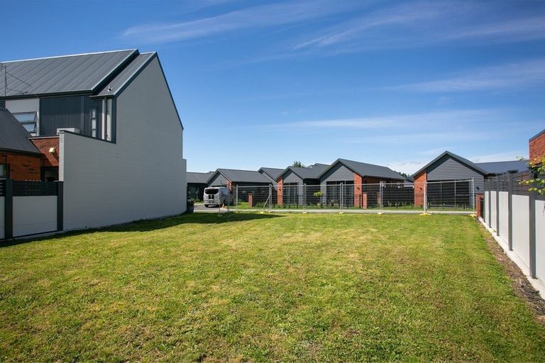 Photo of property in 9 Garland Lane, Leamington, Cambridge, 3432