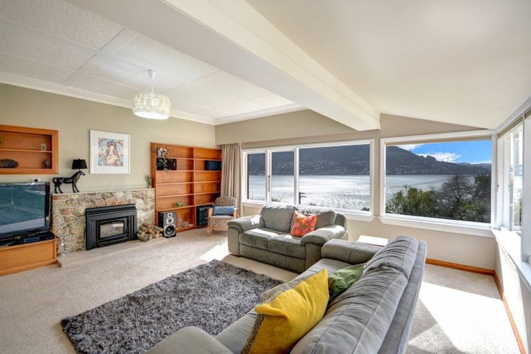 Photo of property in 10 Irvine Road, The Cove, Dunedin, 9077