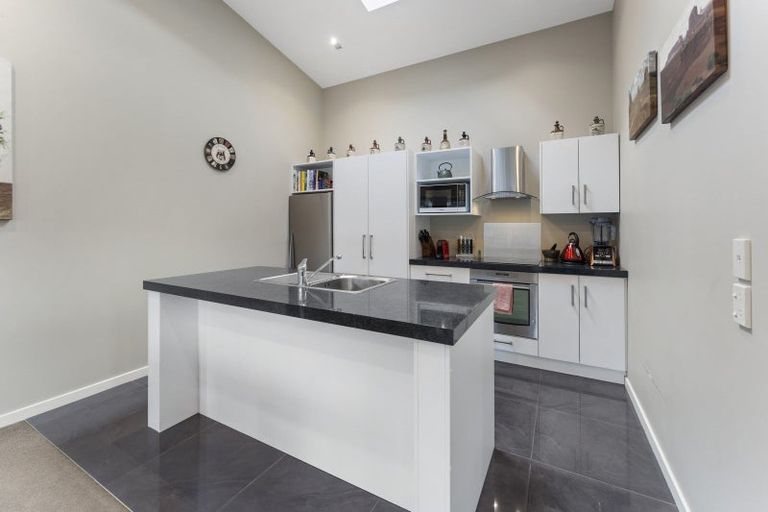 Photo of property in 14 Sun Valley Way, Wainuiomata, Lower Hutt, 5014