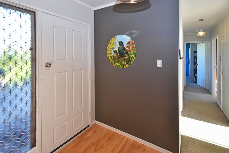 Photo of property in 1/27 Reelick Avenue, Pakuranga Heights, Auckland, 2010