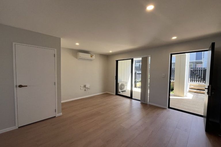 Photo of property in 27 Tukari Lane, Mangere Bridge, Auckland, 2022