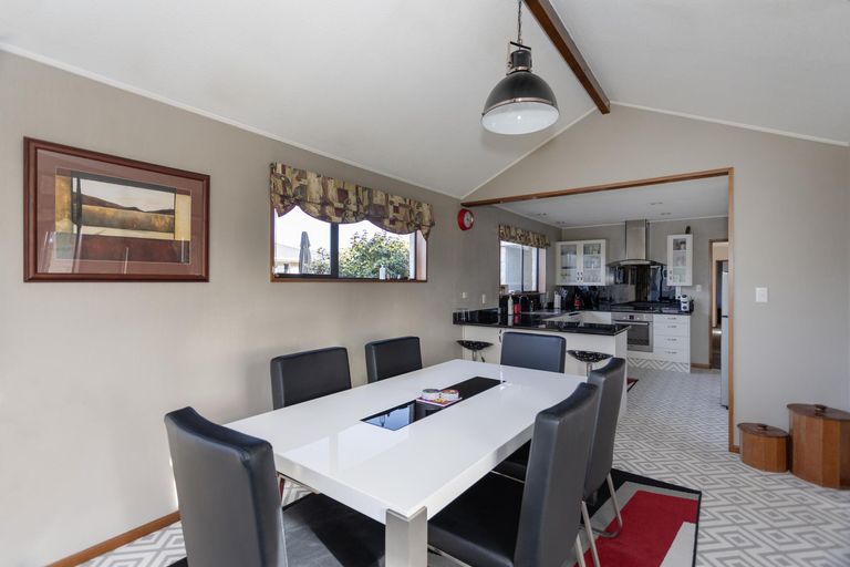 Photo of property in 34 Oban Street, Holmes Hill, Oamaru, 9401