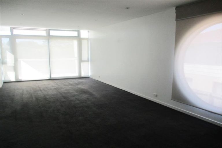 Photo of property in 8/272 Marine Parade, New Brighton, Christchurch, 8061