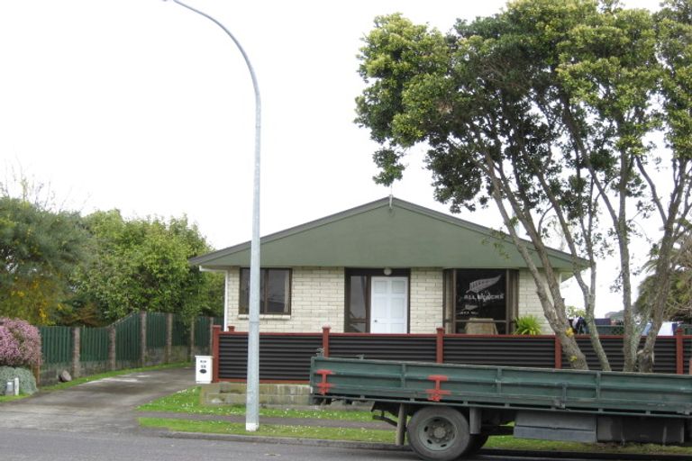 Photo of property in 14 Jade Place, Bell Block, New Plymouth, 4312