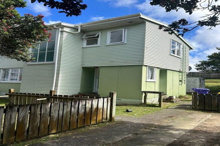 Photo of property in 15-17 Corinna Street, Waitangirua, Porirua, 5024