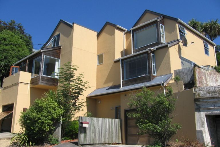 Photo of property in 2/18 Ohiro Road, Aro Valley, Wellington, 6021