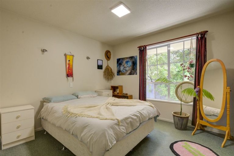Photo of property in 28 Queens Avenue, Waikuku Beach, 7402