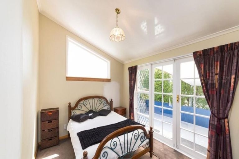 Photo of property in 68 Rangitane Street, Palmerston North, 4414