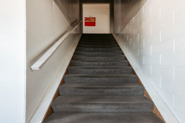 Photo of property in 590 Maunganui Road, Mount Maunganui, 3116