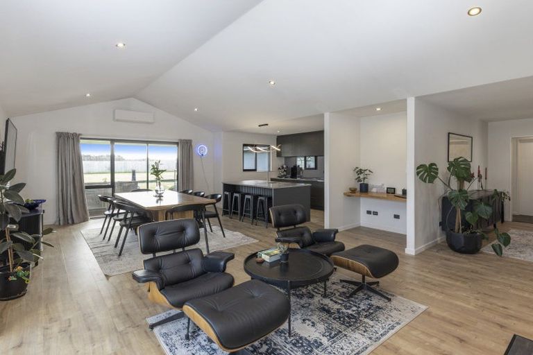 Photo of property in 78 Kingsdowne Drive, West Melton, 7618