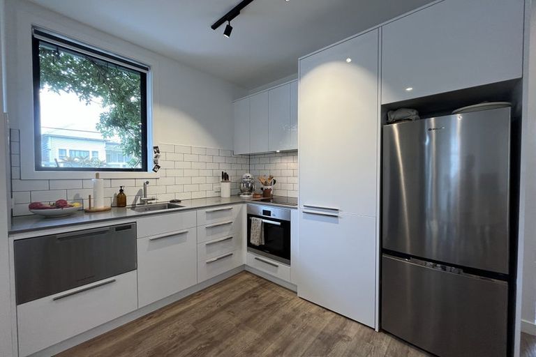 Photo of property in 82a Wallace Street, Mount Cook, Wellington, 6021