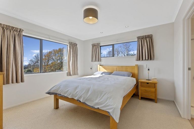 Photo of property in 11a Handley Place, Glen Avon, New Plymouth, 4312