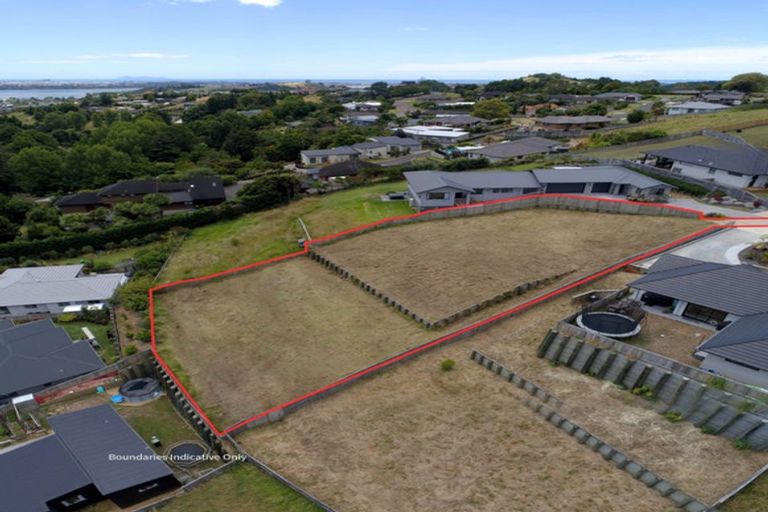 Photo of property in 41 Moira Close, Welcome Bay, Tauranga, 3175