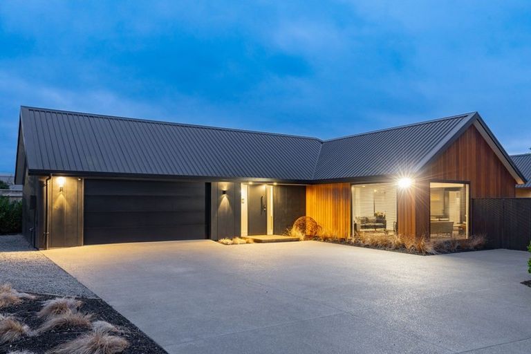 Photo of property in 212 Taylor Pass Road, Witherlea, Blenheim, 7201