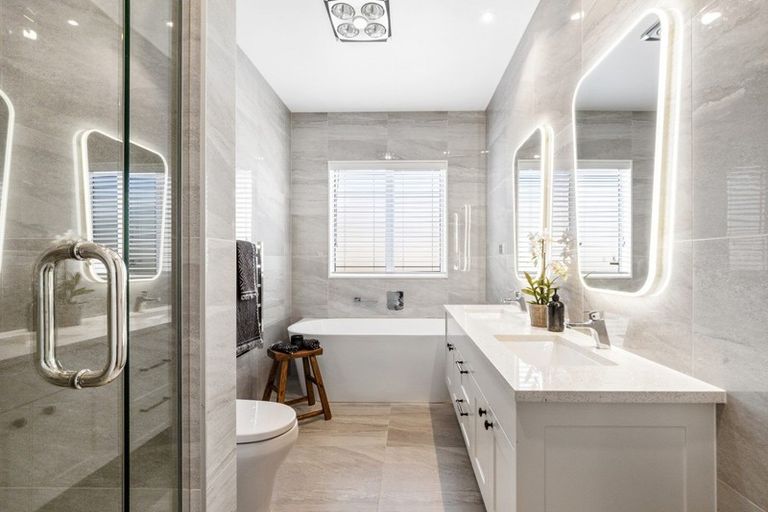 Photo of property in 49 Eighth View Avenue, Beachlands, Auckland, 2018