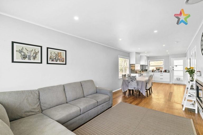 Photo of property in 69 Peel Place, Wainuiomata, Lower Hutt, 5014