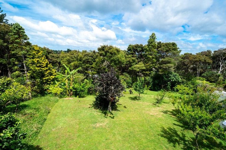 Photo of property in 131 Colwill Road, Massey, Auckland, 0614