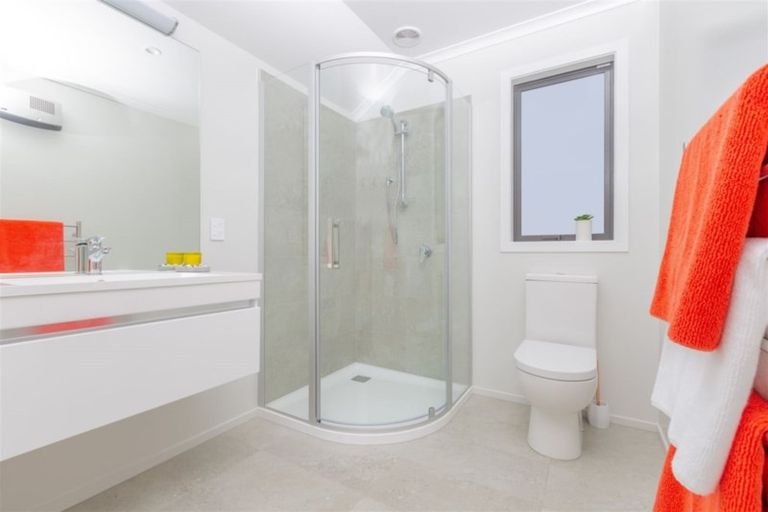 Photo of property in 5 Village Lane, Stoke, Nelson, 7011