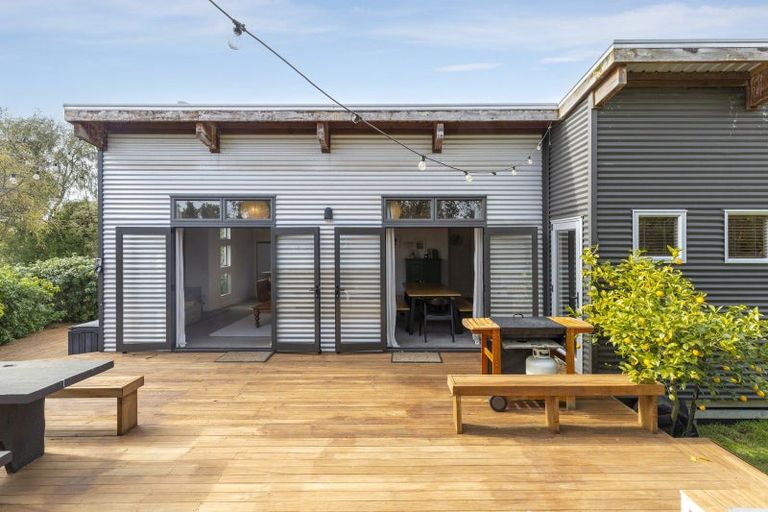 Photo of property in 29 Te Waaka Terrace, Kuratau, Turangi, 3381