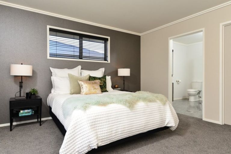 Photo of property in 42 Keston Crescent, Flagstaff, Hamilton, 3210