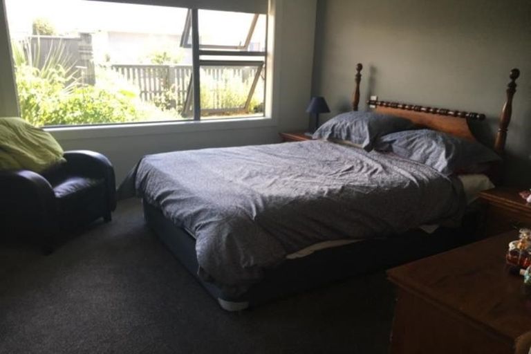 Photo of property in 3 Tommy Street, Pegasus, 7612