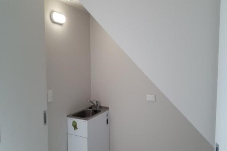 Photo of property in 10/4 Stables Lane, Silverdale, 0932