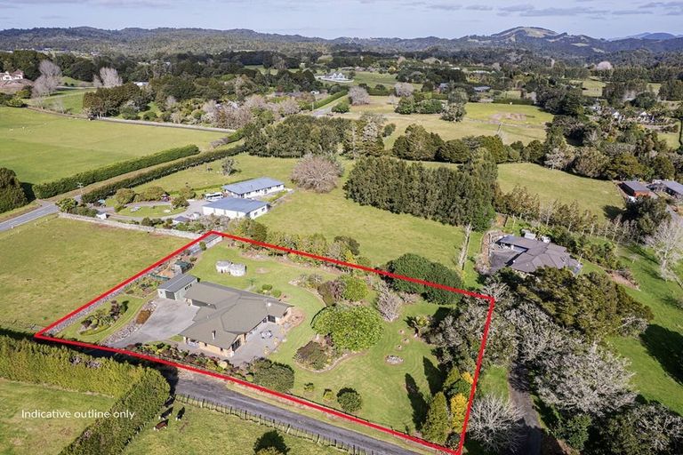 Photo of property in 196 Church Road, Te Kamo, Kamo, 0185