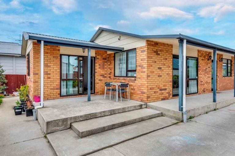 Photo of property in 24 Sylvia Street, Parklands, Christchurch, 8083