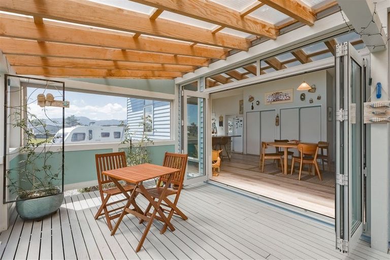 Photo of property in 33 Elley Drive, Carters Beach, Westport, 7825