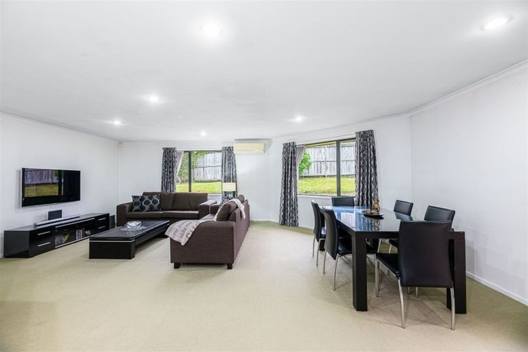 Photo of property in 4 San Domingo Rise, Henderson, Auckland, 0612