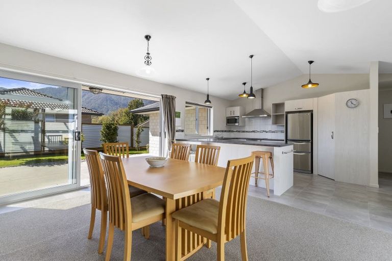 Photo of property in 77 Ritchie Street, Te Aroha, 3320