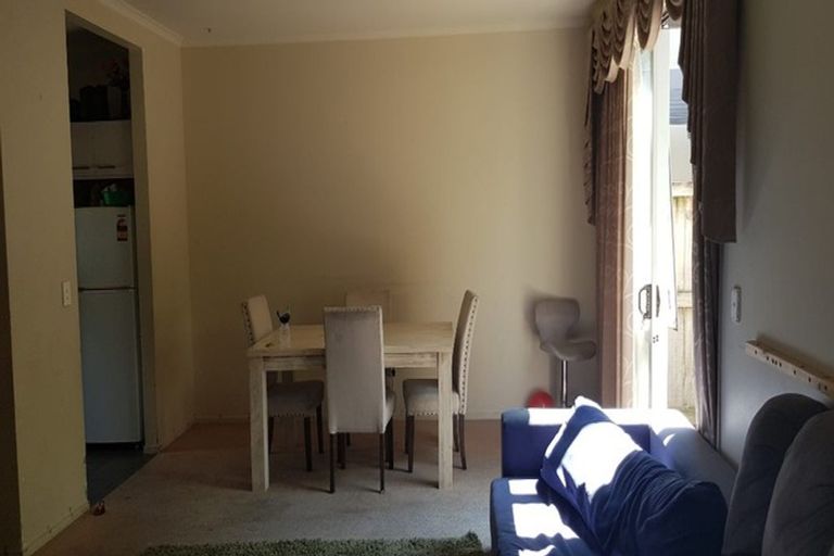 Photo of property in 4/17 Oakland Avenue, Papatoetoe, Auckland, 2025