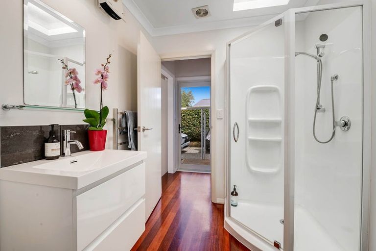 Photo of property in 21a Zealandia Road, Manly, Whangaparaoa, 0930