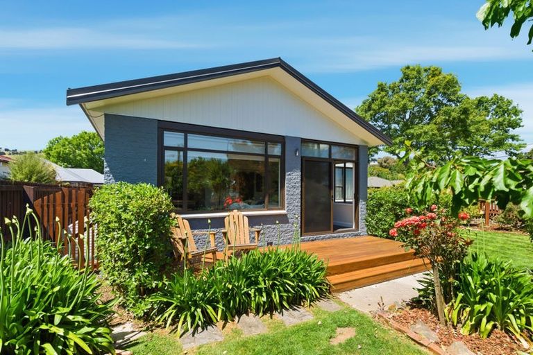 Photo of property in 40 Koromiko Street, Saint Martins, Christchurch, 8022