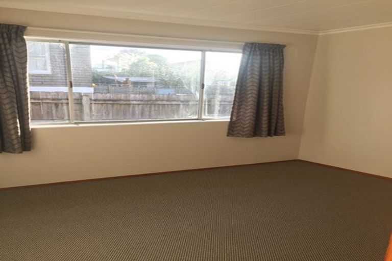 Photo of property in 5 Laurelwood Avenue, Pukekohe, 2120