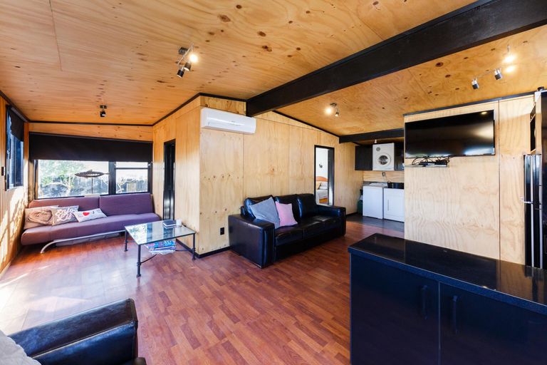 Photo of property in 13 Mack Street, Foxton Beach, Foxton, 4815