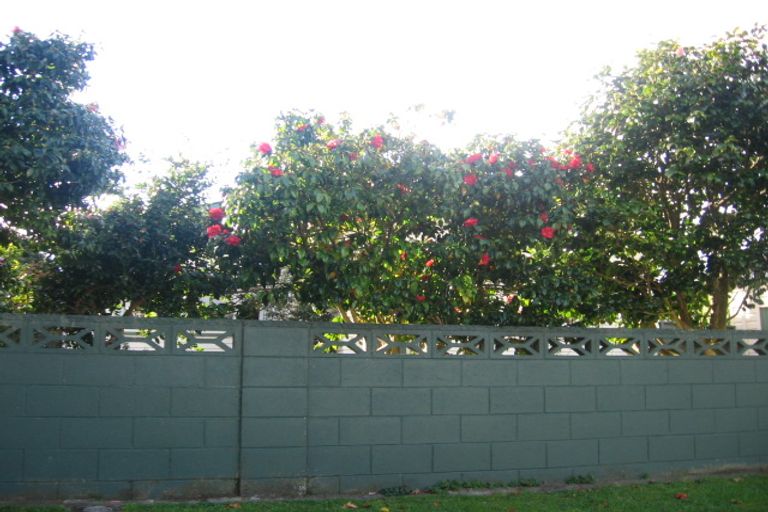 Photo of property in 13 Grenville Street, Waiwhetu, Lower Hutt, 5010