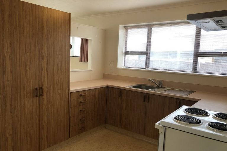 Photo of property in 1/21 Wilson Street, Islington, Christchurch, 8042