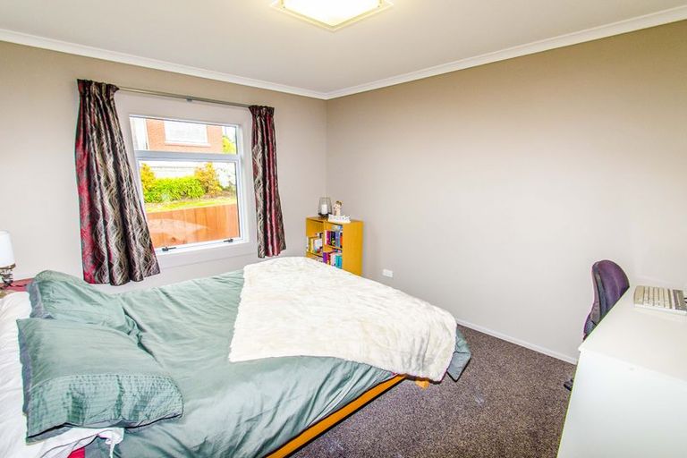 Photo of property in 33 Duckworth Street, Andersons Bay, Dunedin, 9013