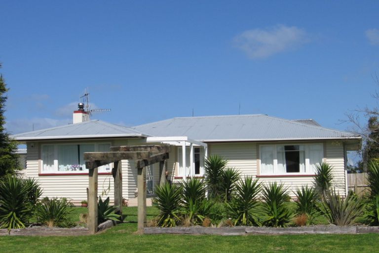 Photo of property in 10 Crane Street, Mount Maunganui, 3116