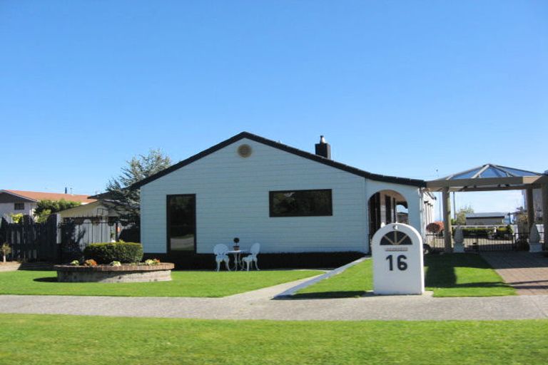 Photo of property in 14 Nolan Crescent, Karoro, Greymouth, 7805